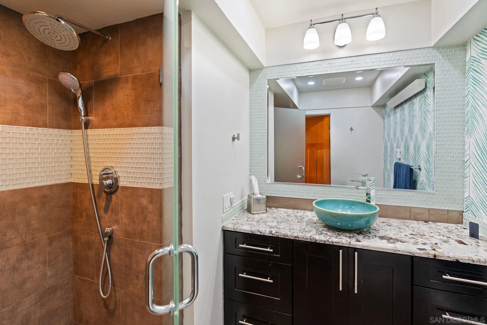 Photo #28: 250033914 Listing: Photo #28