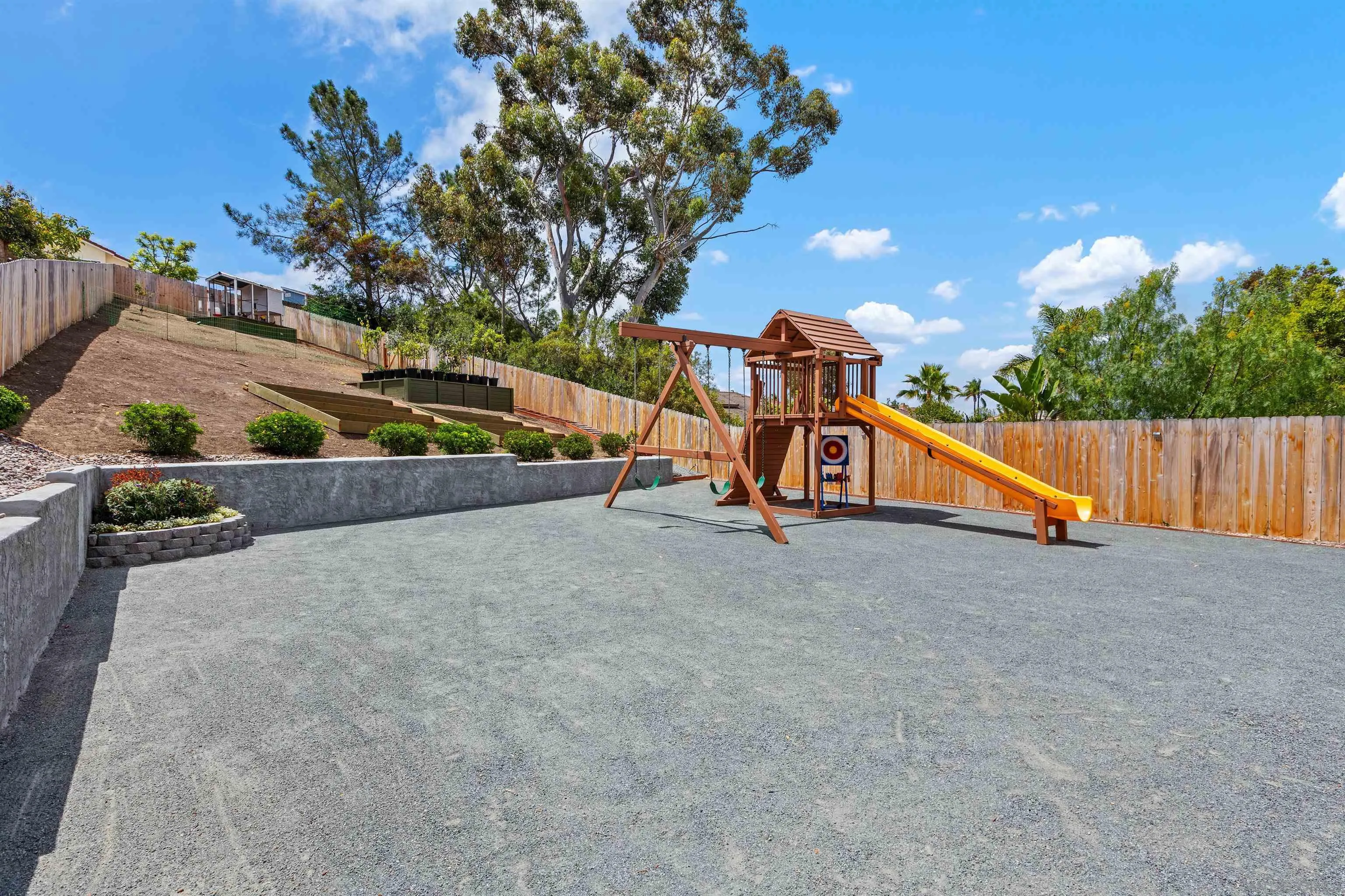 https://cdn.realtyfeed.com/cdn/127/250033915/05bbfb770e05b934321c516d43c1c883.webp