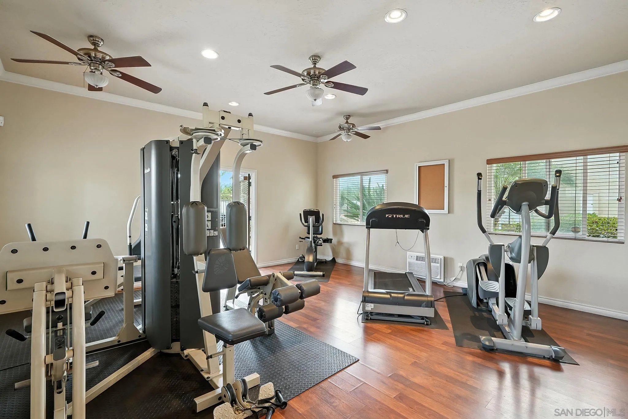 Photo #26: 250033916 Listing: Photo #26