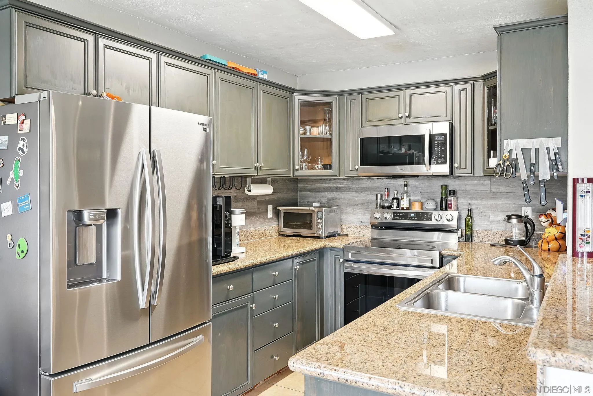 Photo #10: 250033916 Listing: Photo #10