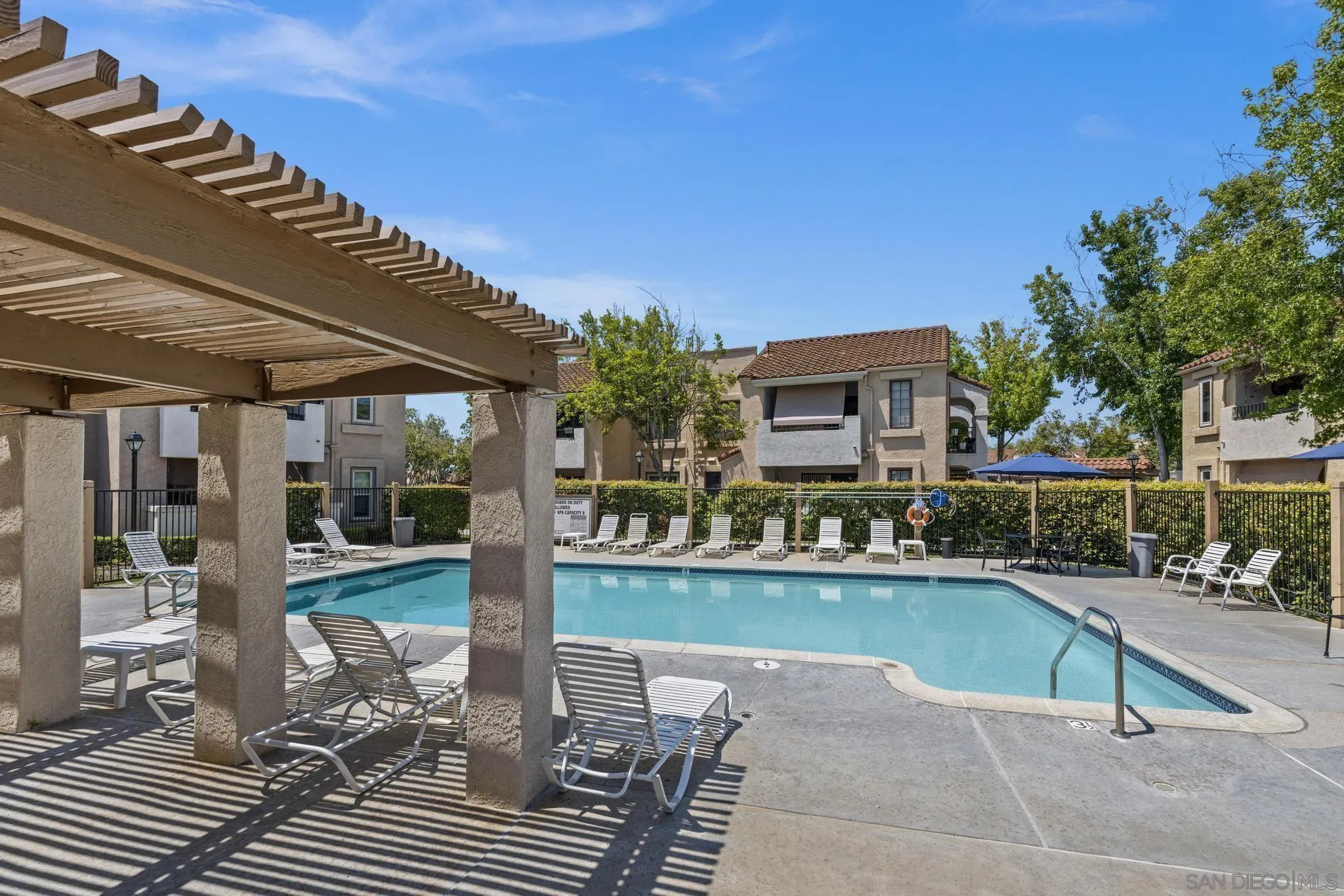 Photo #10: 250033919 Listing: Photo #10