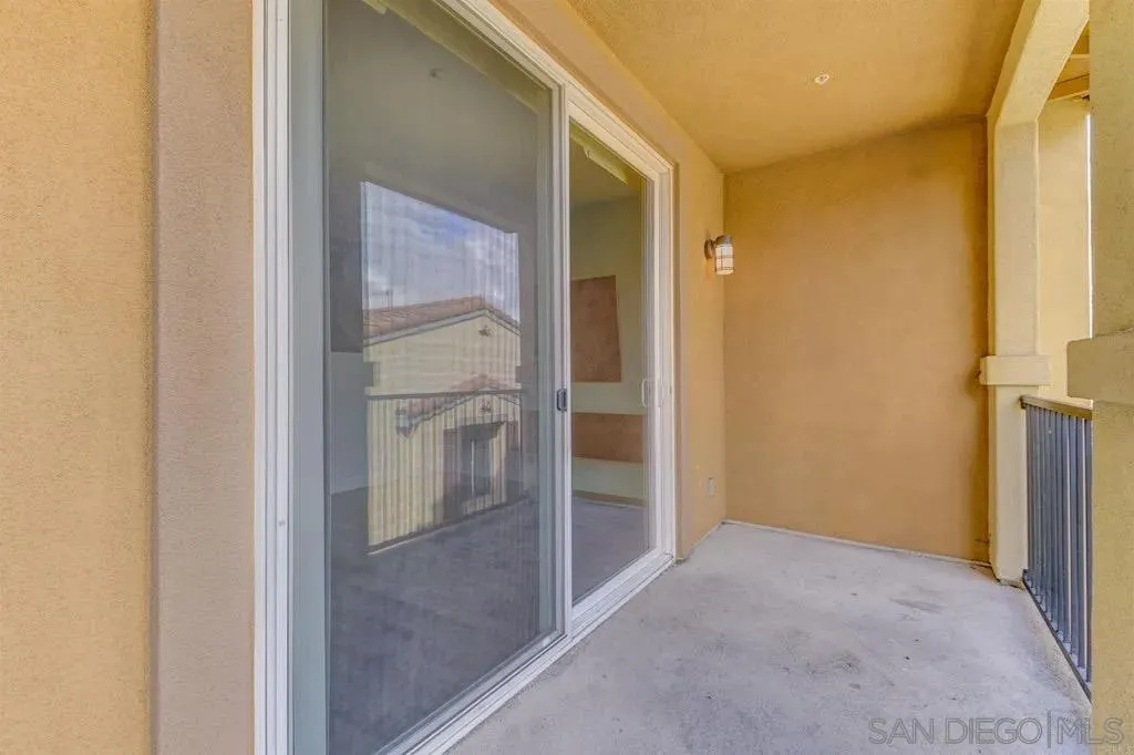 Photo #11: 250033929 Listing: Photo #11