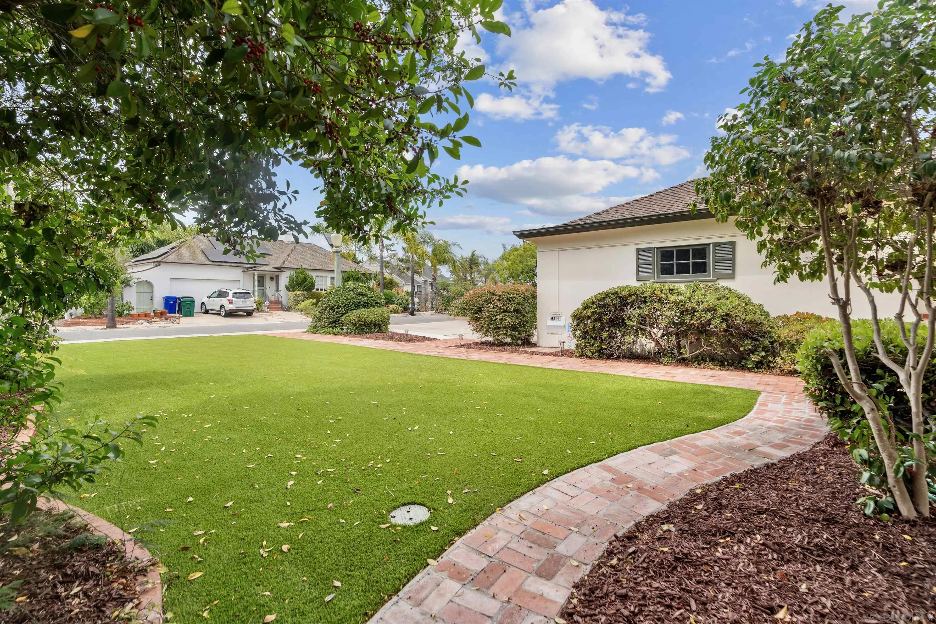 https://cdn.realtyfeed.com/cdn/127/250033937/22b4cdbc60bd0d15fcf5af5e846aa0de.webp