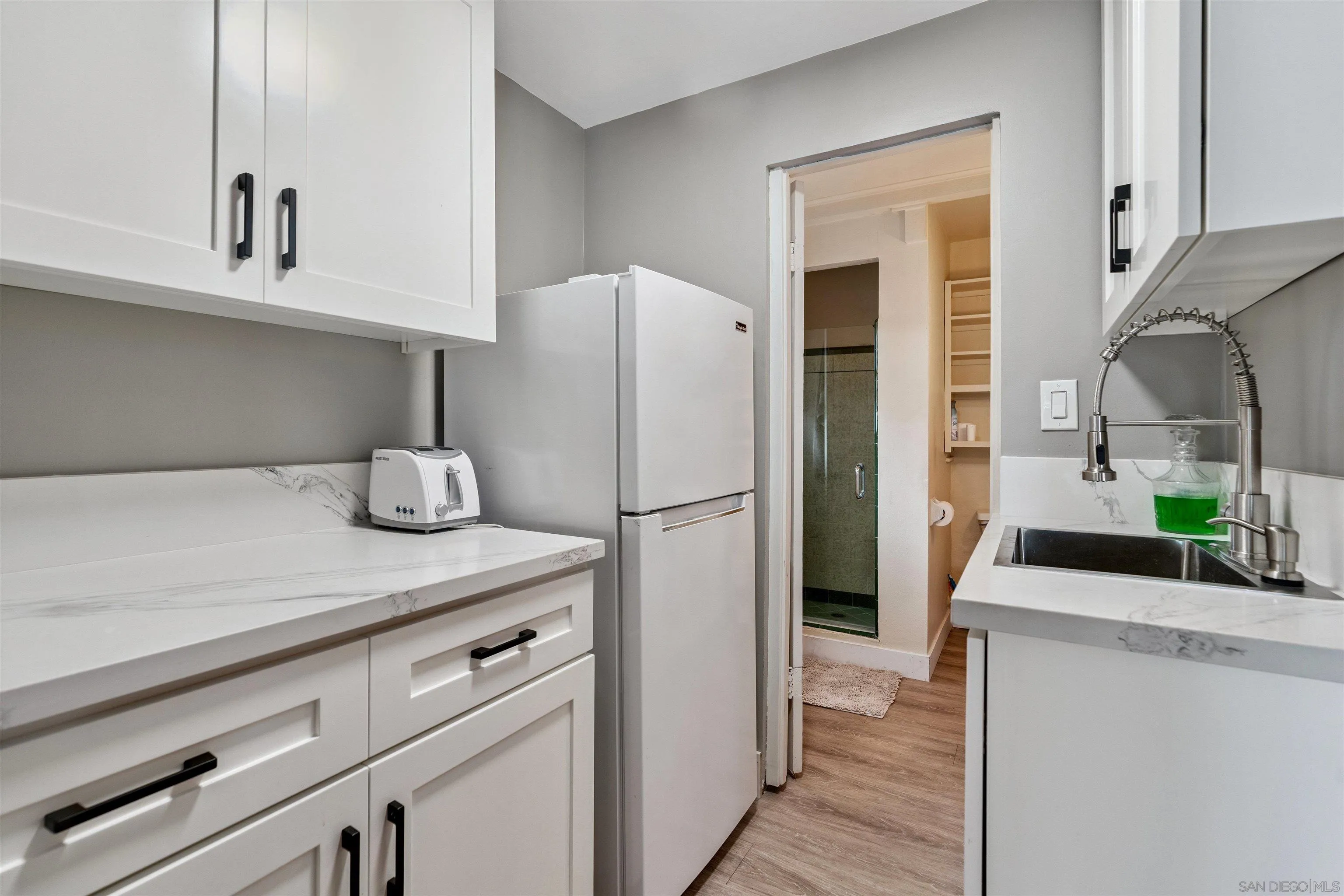 https://cdn.realtyfeed.com/cdn/127/250033937/2d0980db456a324b86e5475d6a1c5ade.webp