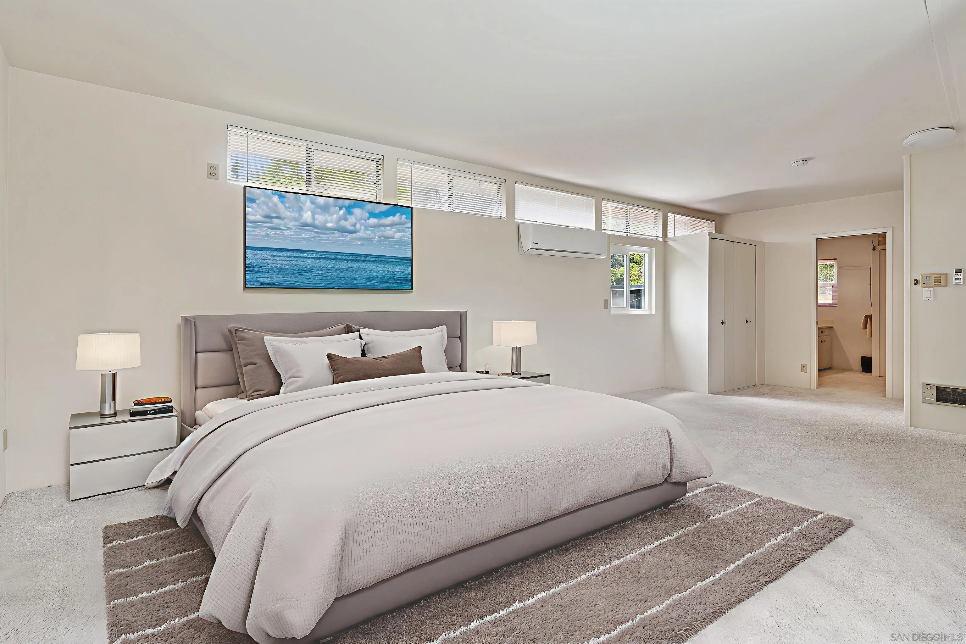 https://cdn.realtyfeed.com/cdn/127/250033937/4d39adfc3a42afba7e3e05c39326a900.webp