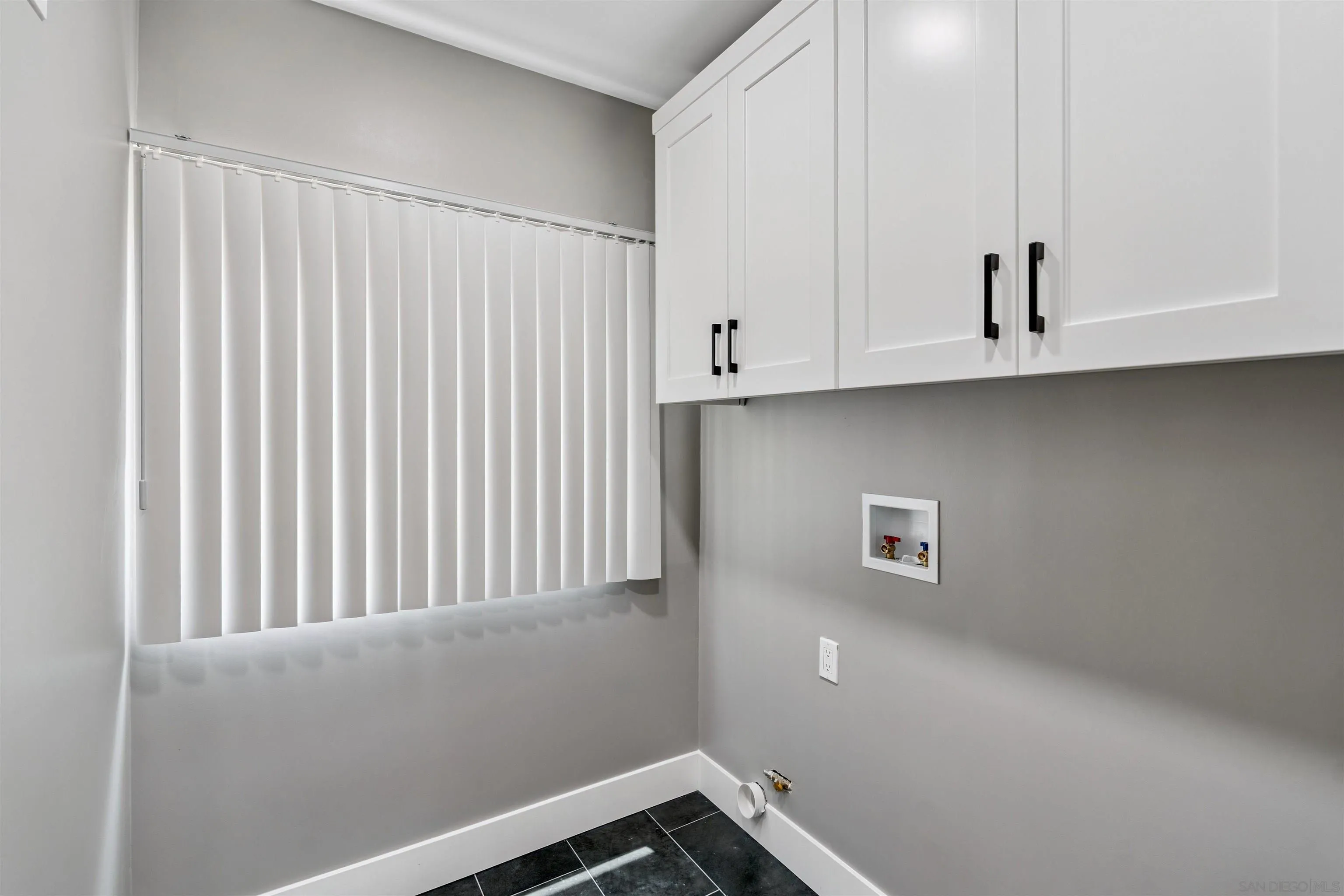https://cdn.realtyfeed.com/cdn/127/250033937/86167997ec0f8ef95fee6776ea040ec0.webp