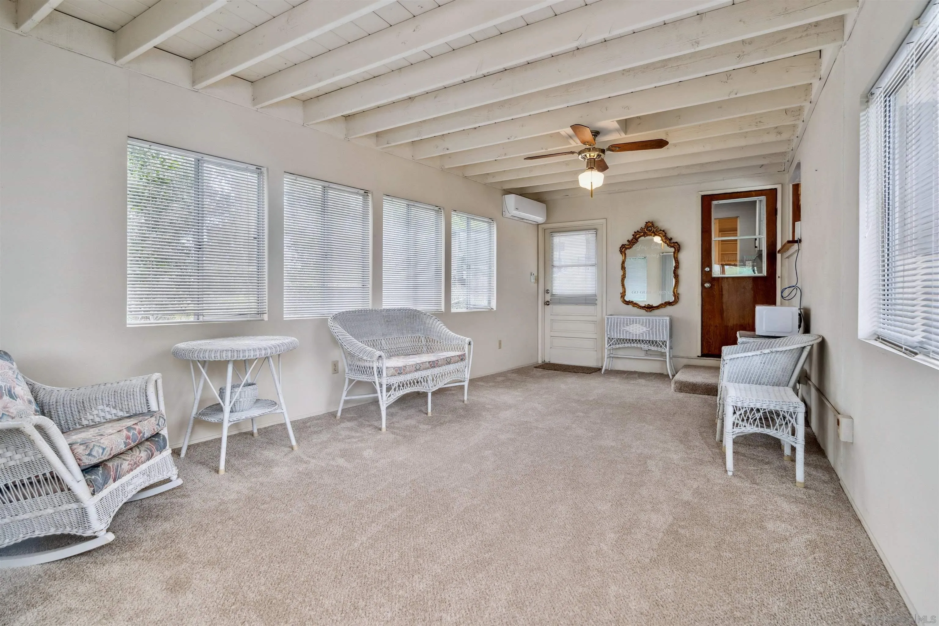 https://cdn.realtyfeed.com/cdn/127/250033937/8edf5fd09d84c3009f5976979e6eae3f.webp