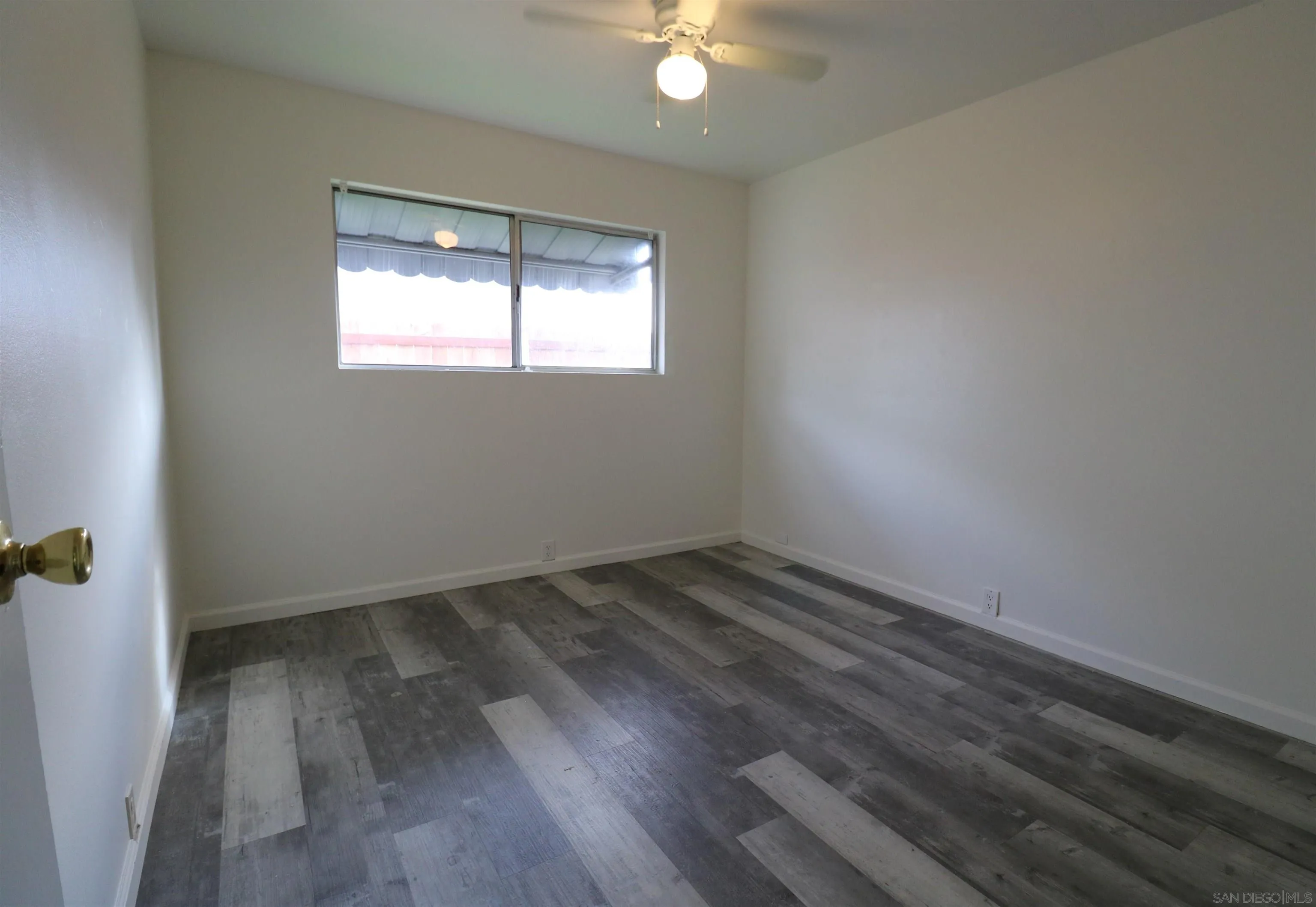 https://cdn.realtyfeed.com/cdn/127/250033942/4b2fdaf88cb2c89279996915017c0354.webp