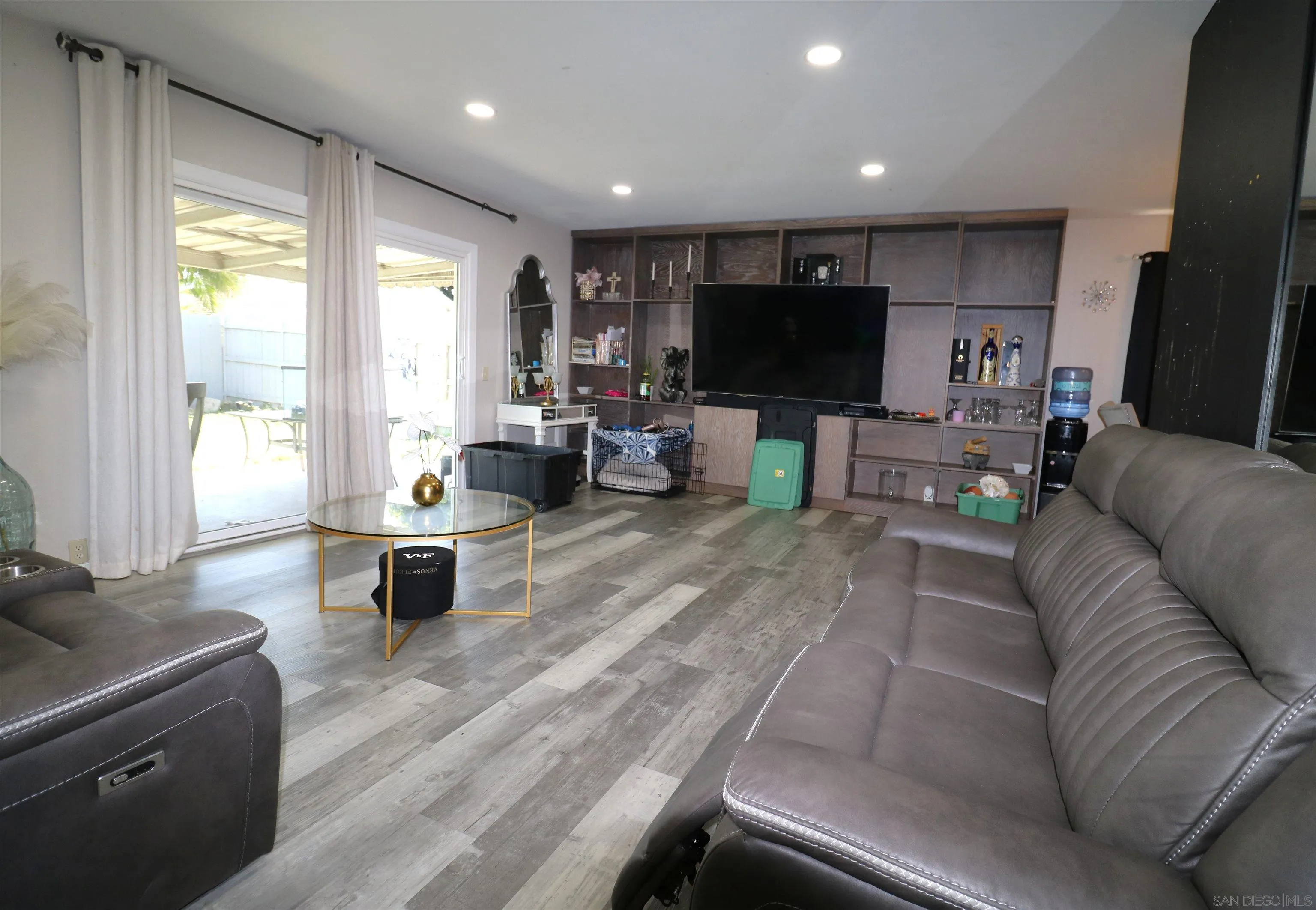 https://cdn.realtyfeed.com/cdn/127/250033942/ae57d5ced3e1e90f1f6e0d4ff70d4432.webp