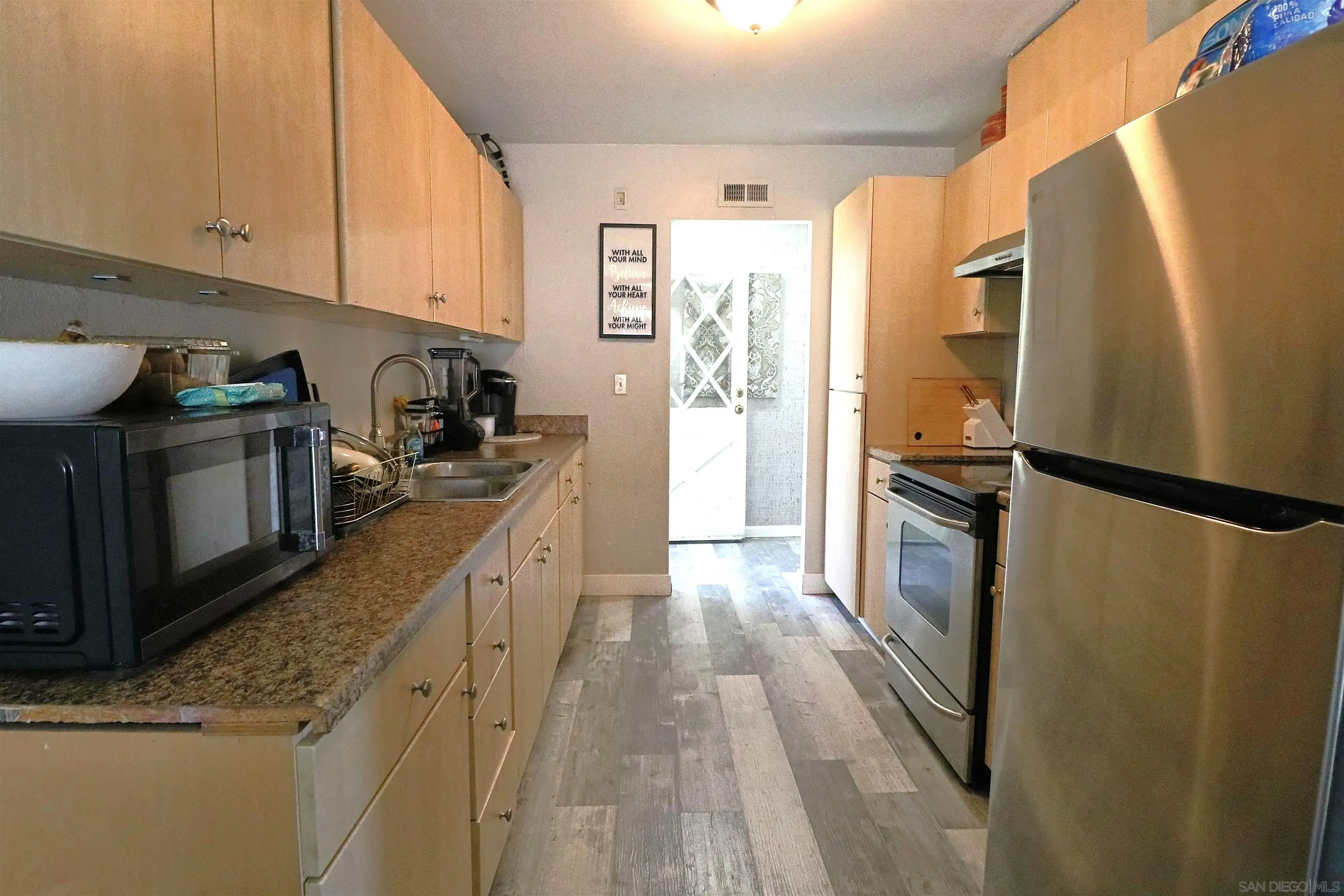 https://cdn.realtyfeed.com/cdn/127/250033942/aeed5045e32743966cfc301662b9ecf4.webp