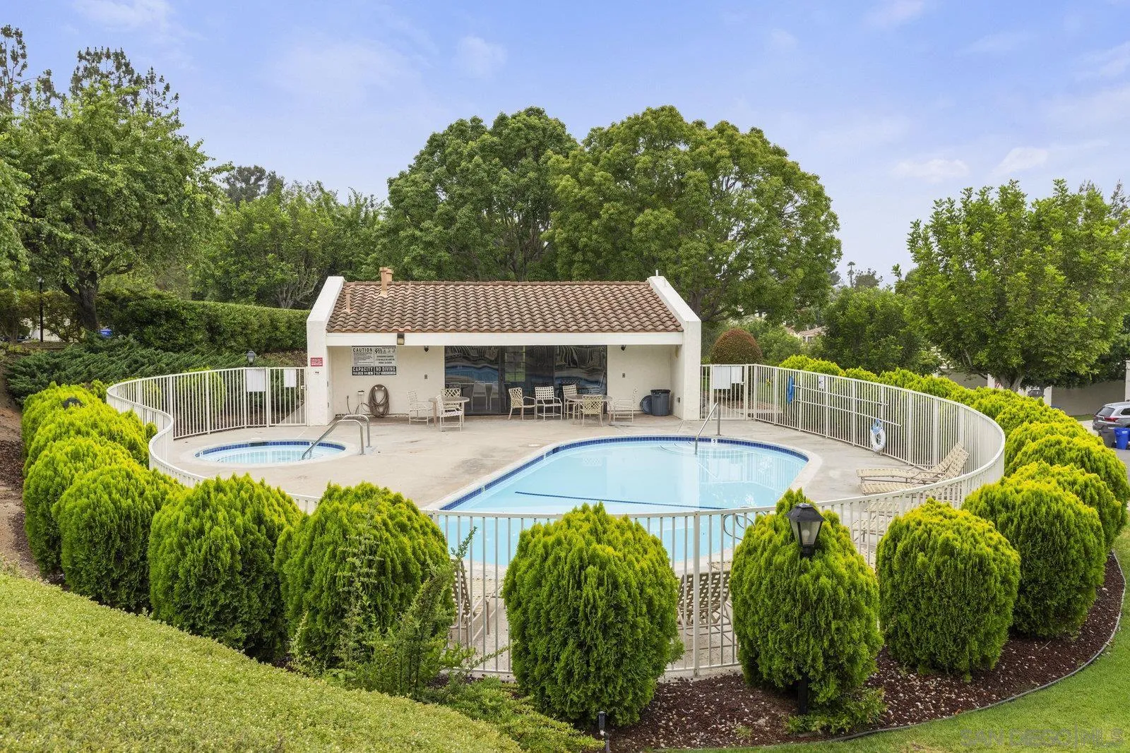 https://cdn.realtyfeed.com/cdn/127/250033944/2b8d67c5f36d7c3f5bcaabdd415a66b2.webp