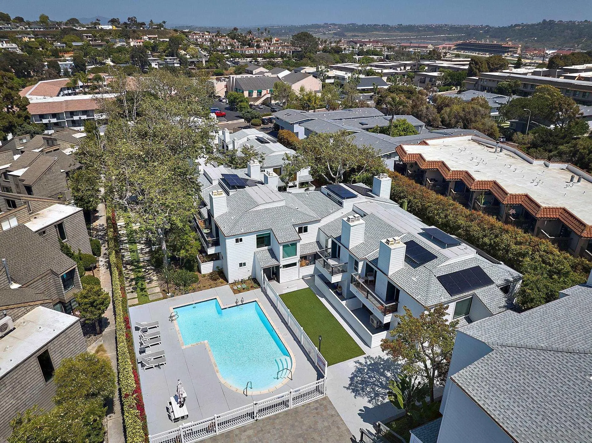 Photo #32: 250033949 Listing: Photo #32