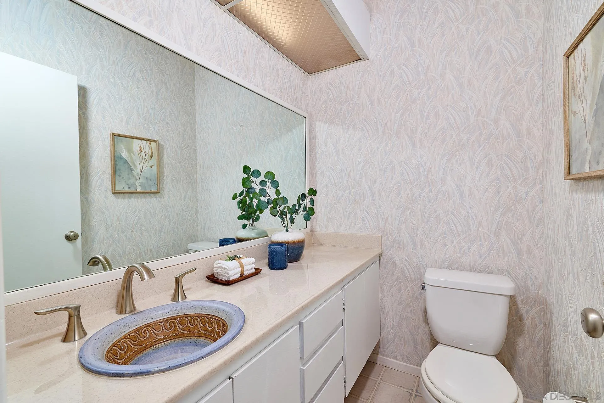 Photo #15: 250033949 Listing: Photo #15