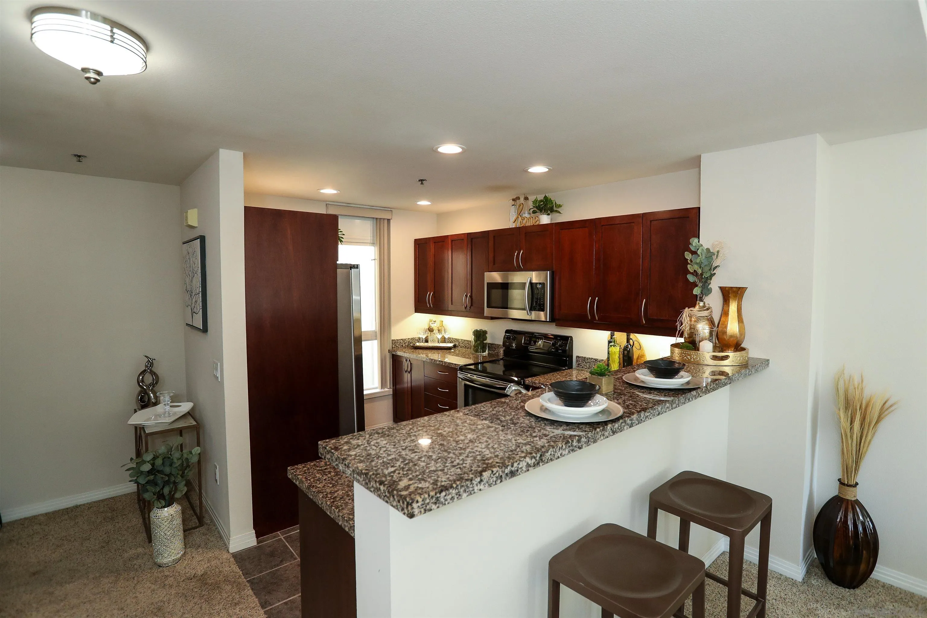 Photo #9: 250033956 Listing: Photo #9