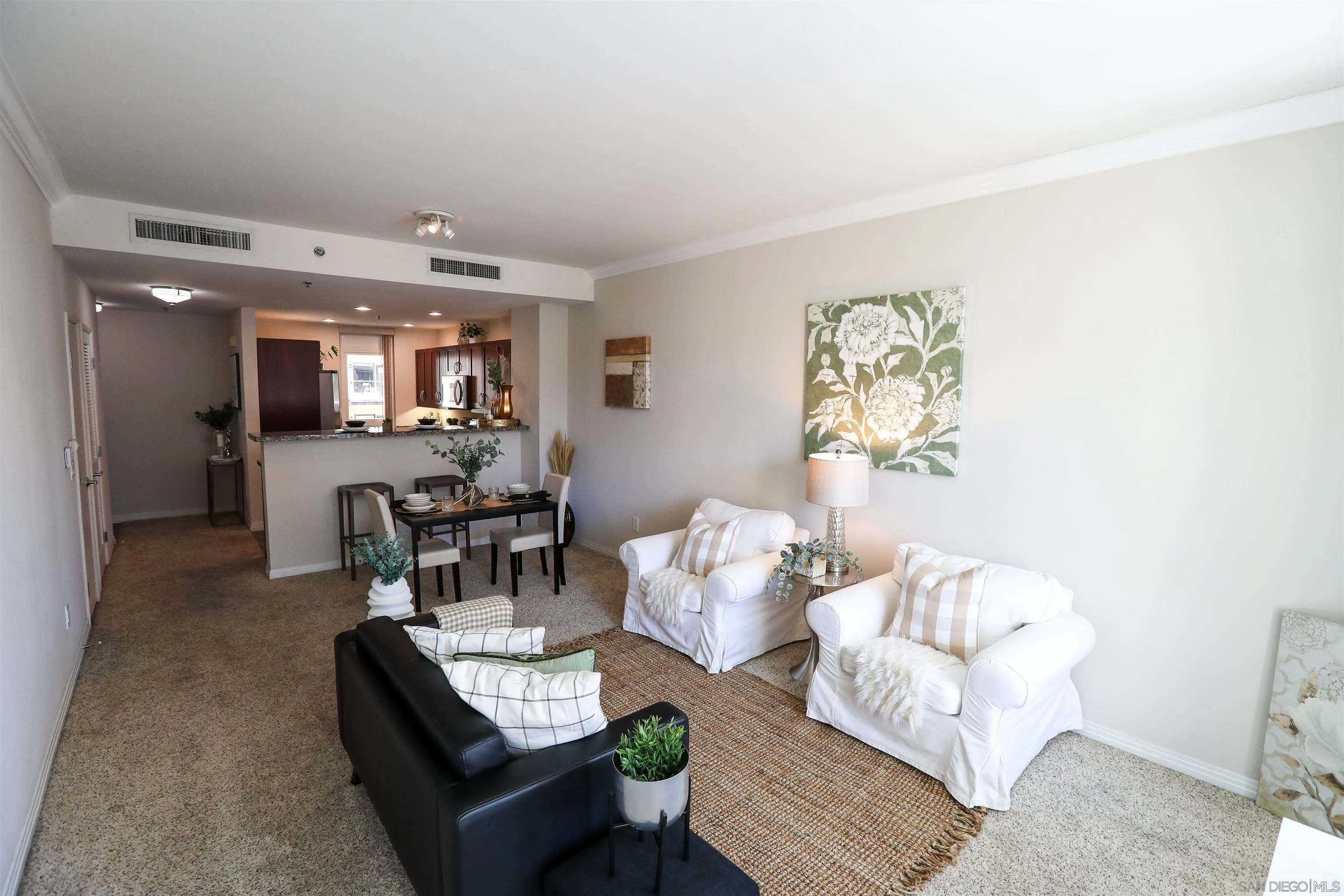 Photo #12: 250033956 Listing: Photo #12