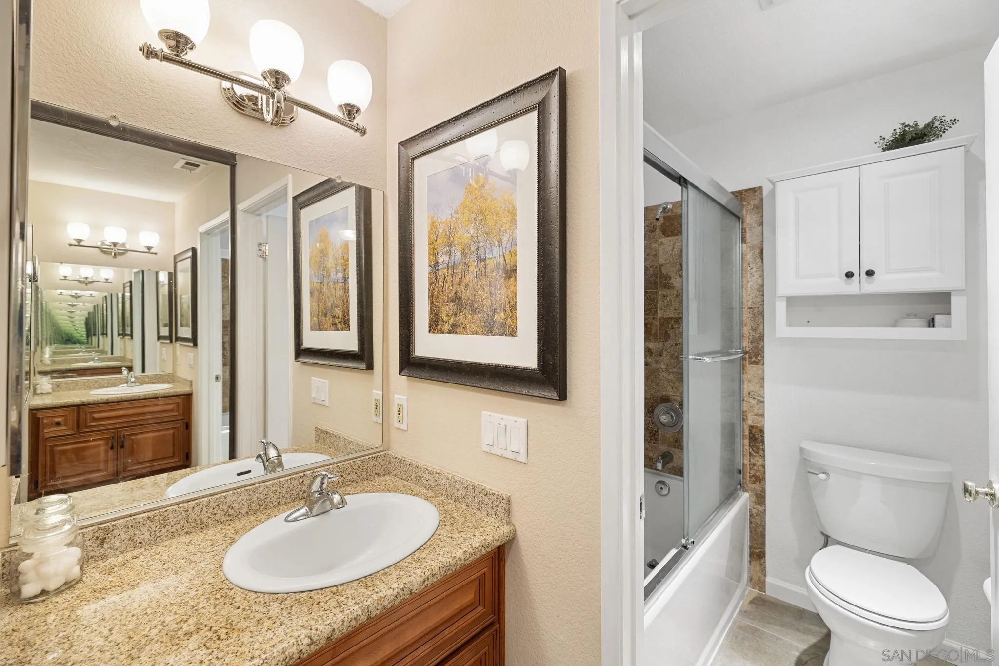 Photo #15: 250033965 Listing: Photo #15