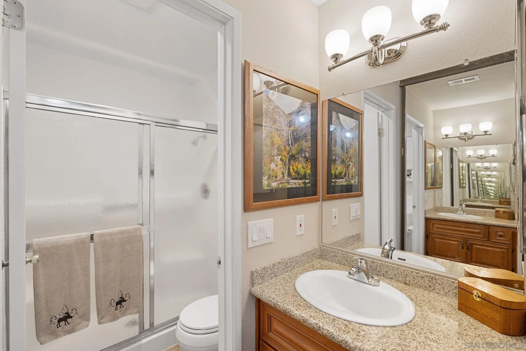 Photo #19: 250033965 Listing: Photo #19