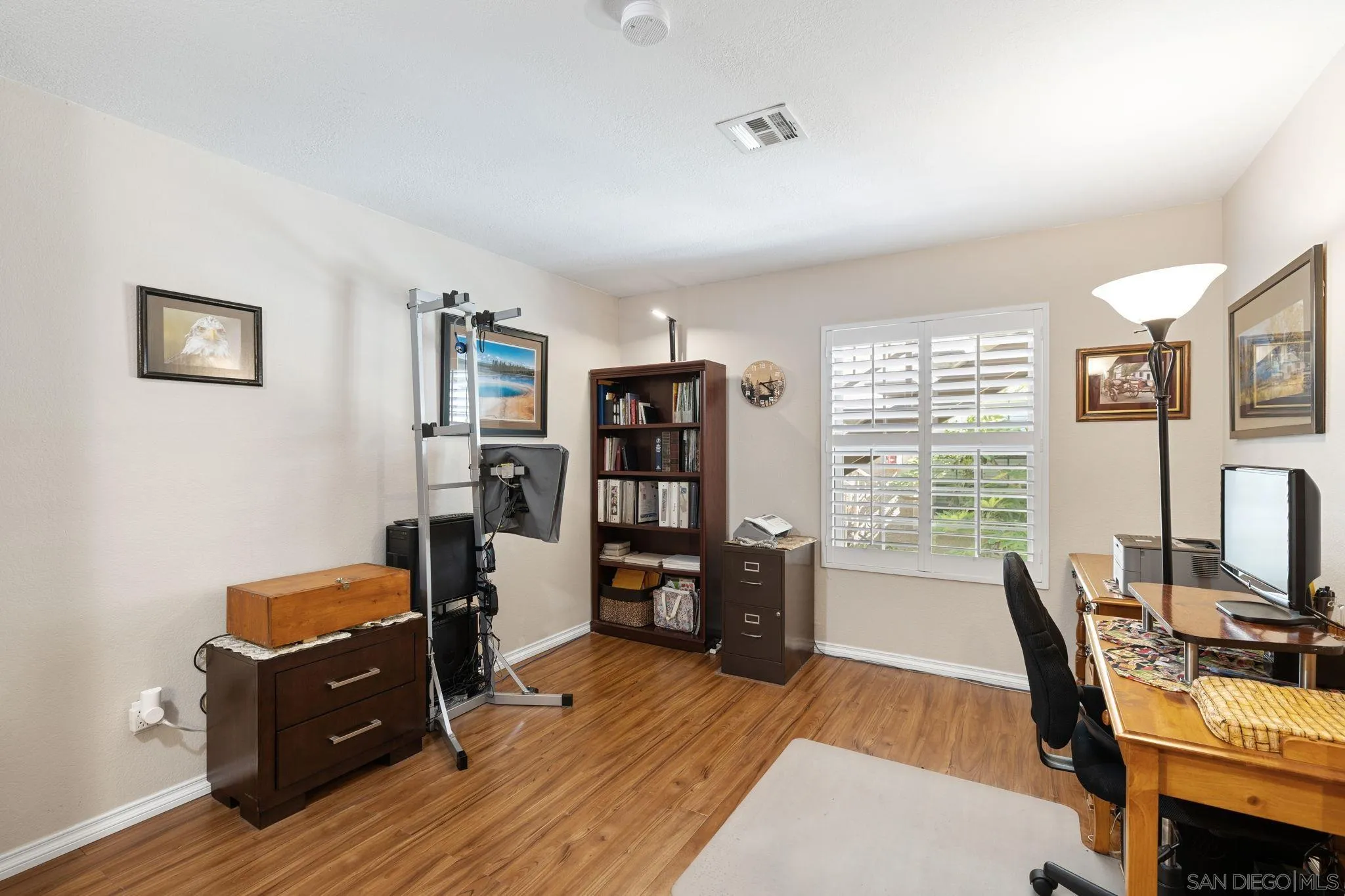 Photo #17: 250033965 Listing: Photo #17