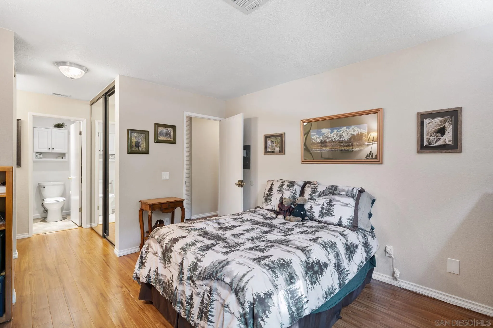 Photo #14: 250033965 Listing: Photo #14