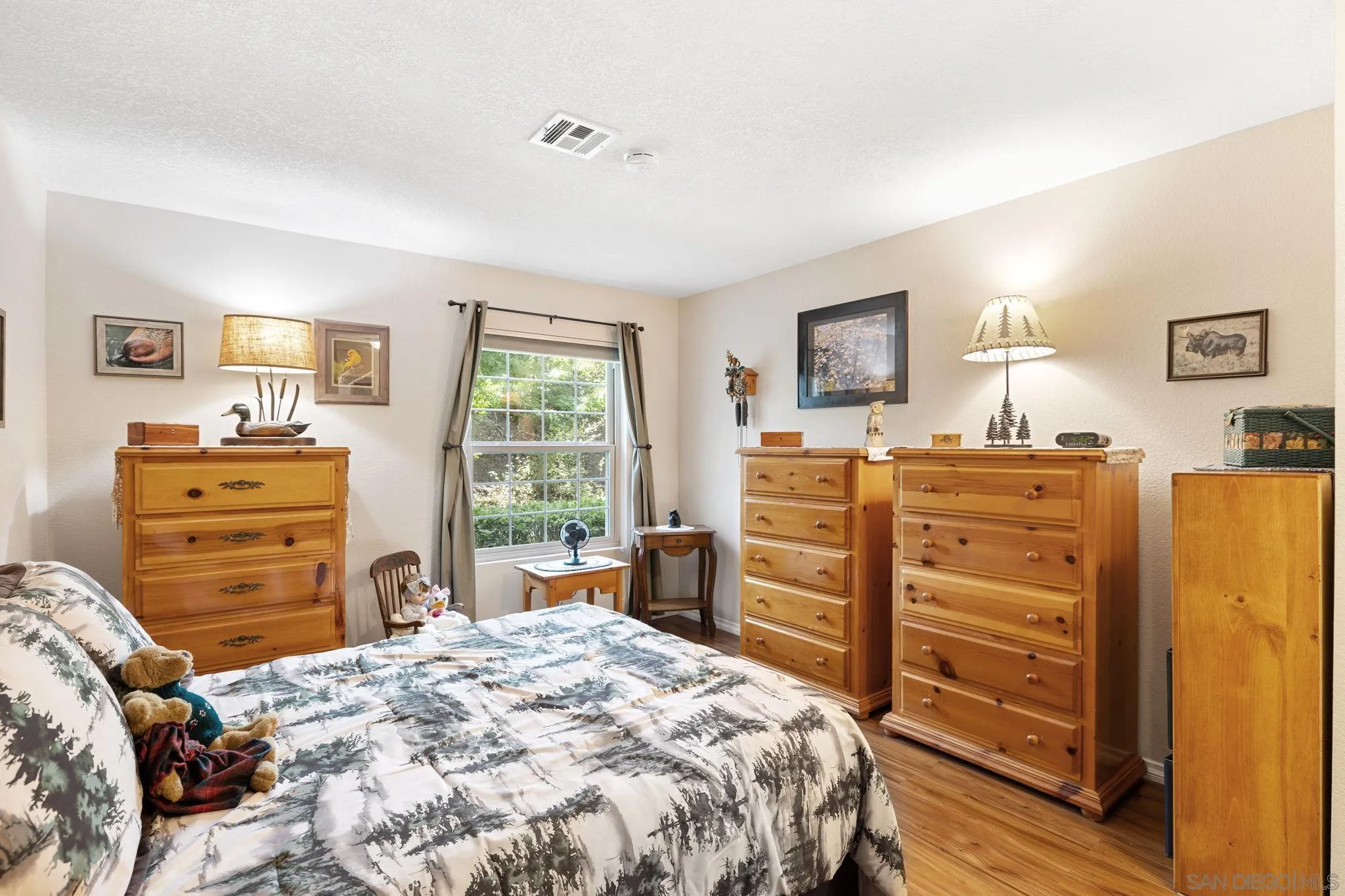 Photo #13: 250033965 Listing: Photo #13