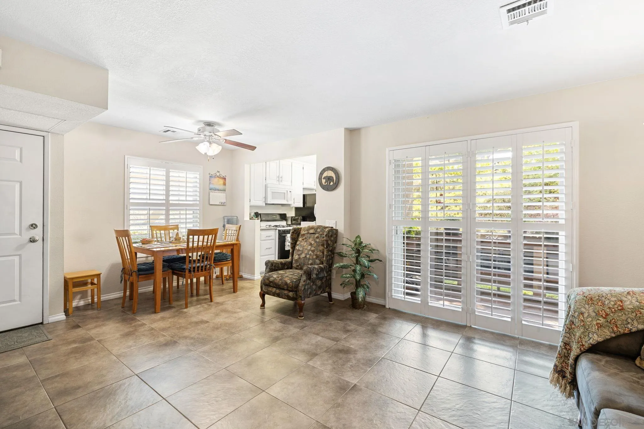 Photo #8: 250033965 Listing: Photo #8