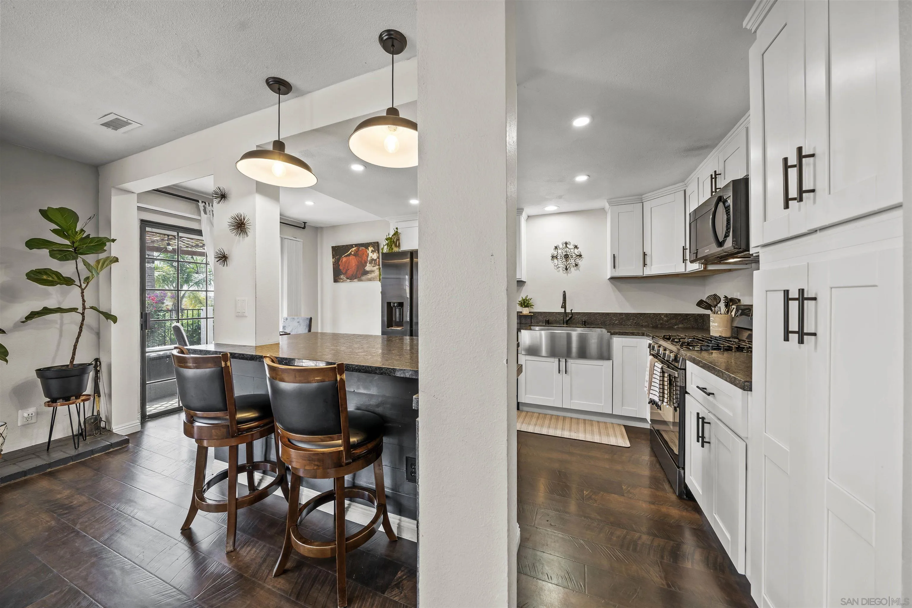 Photo #9: 250033966 Listing: Photo #9