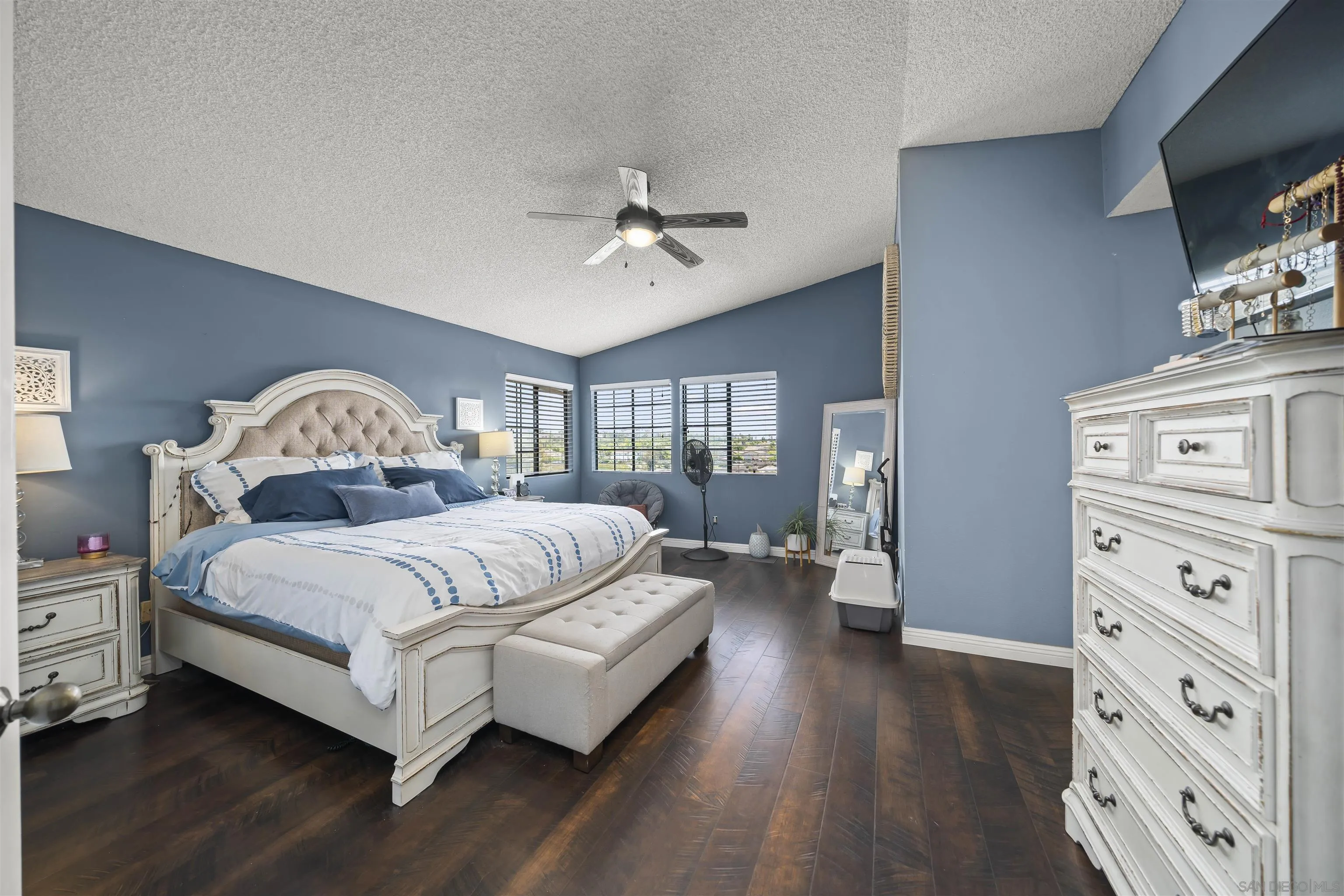 Photo #14: 250033966 Listing: Photo #14