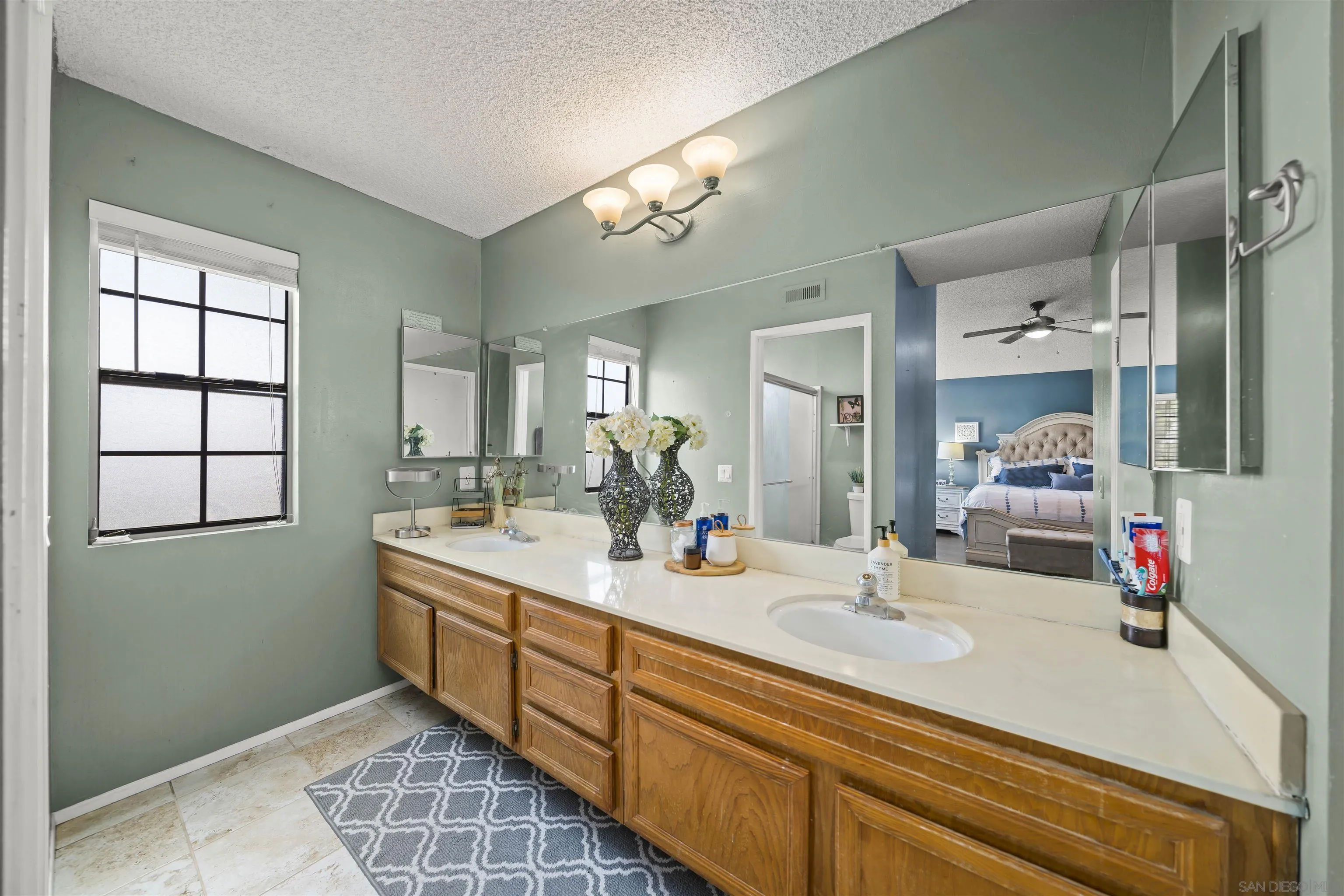 Photo #16: 250033966 Listing: Photo #16