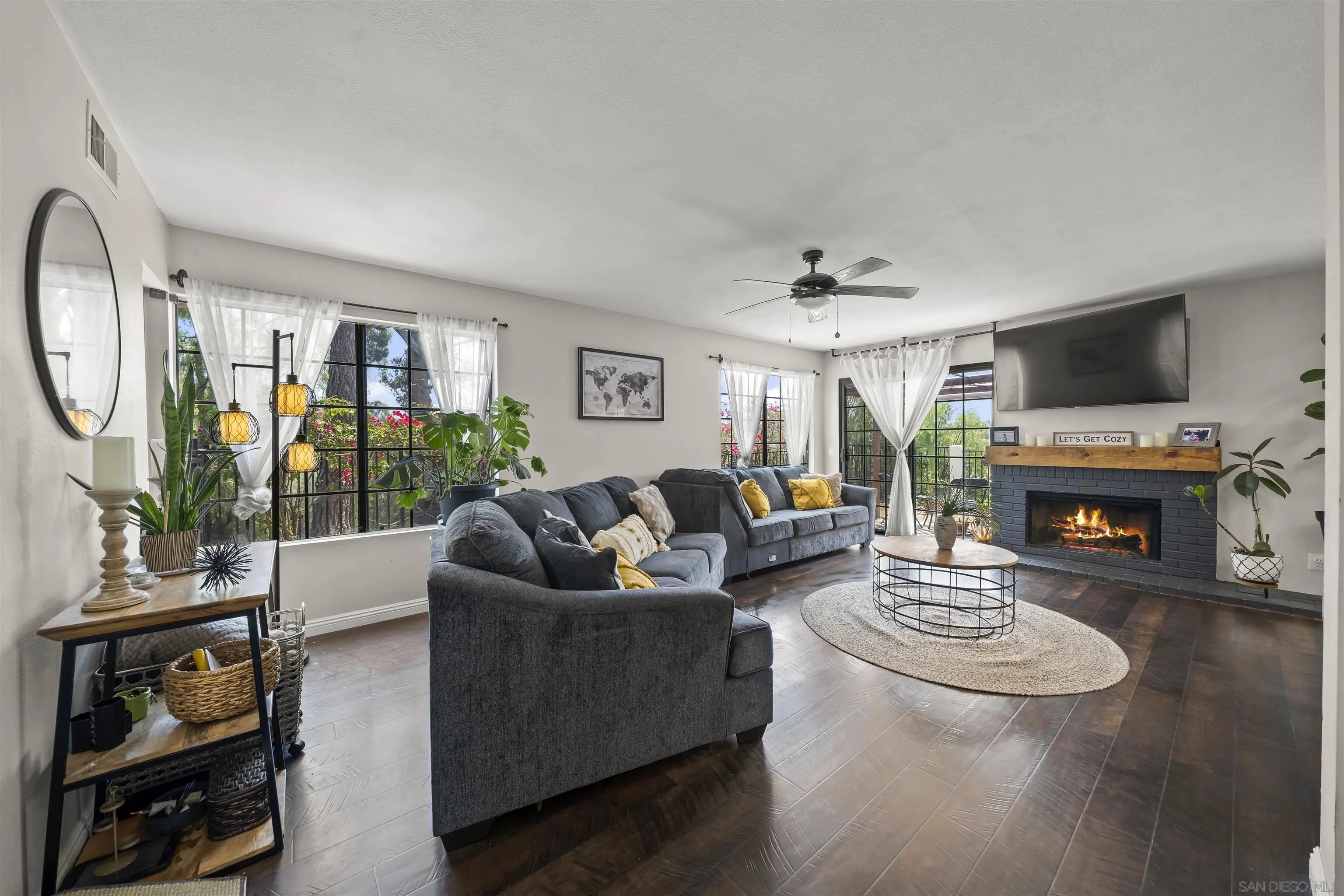 MLS: 250033966 Condo For Sale