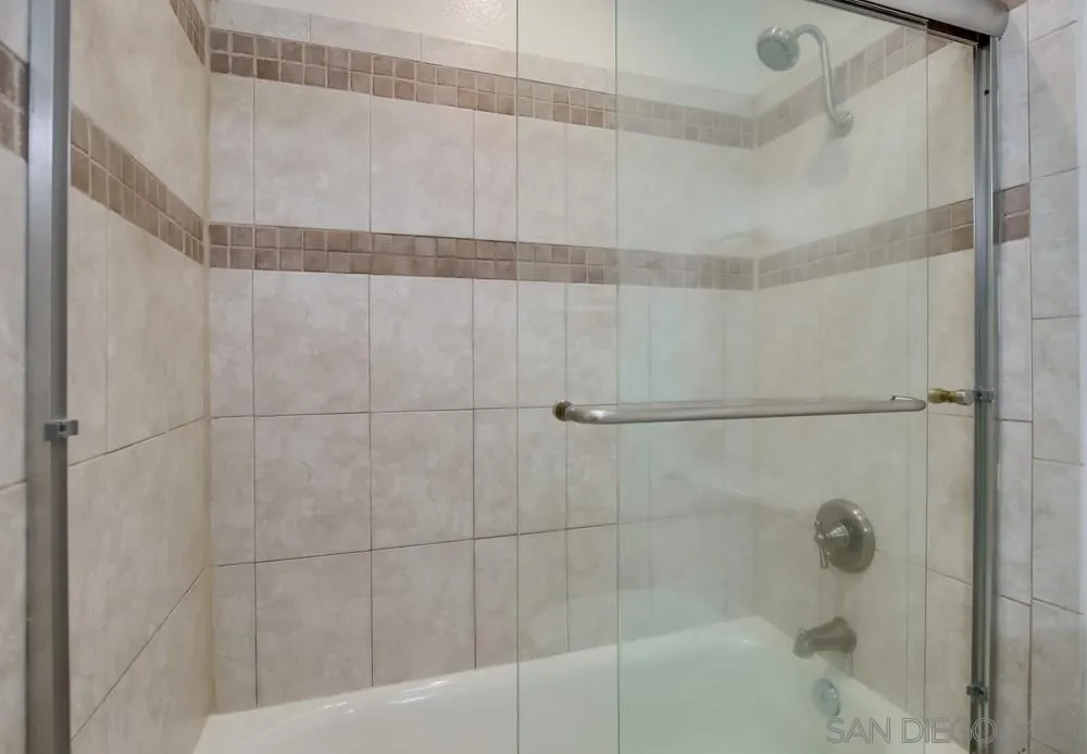 Photo #26: 250033997 Listing: Photo #26