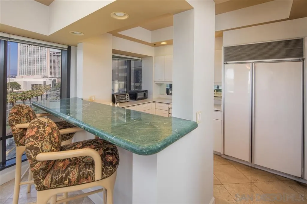 Photo #6: 250034001 Listing 