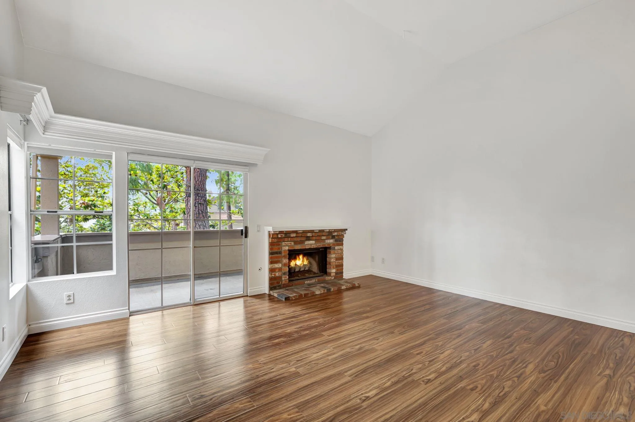 Photo #10: 250034012 Listing: Photo #10