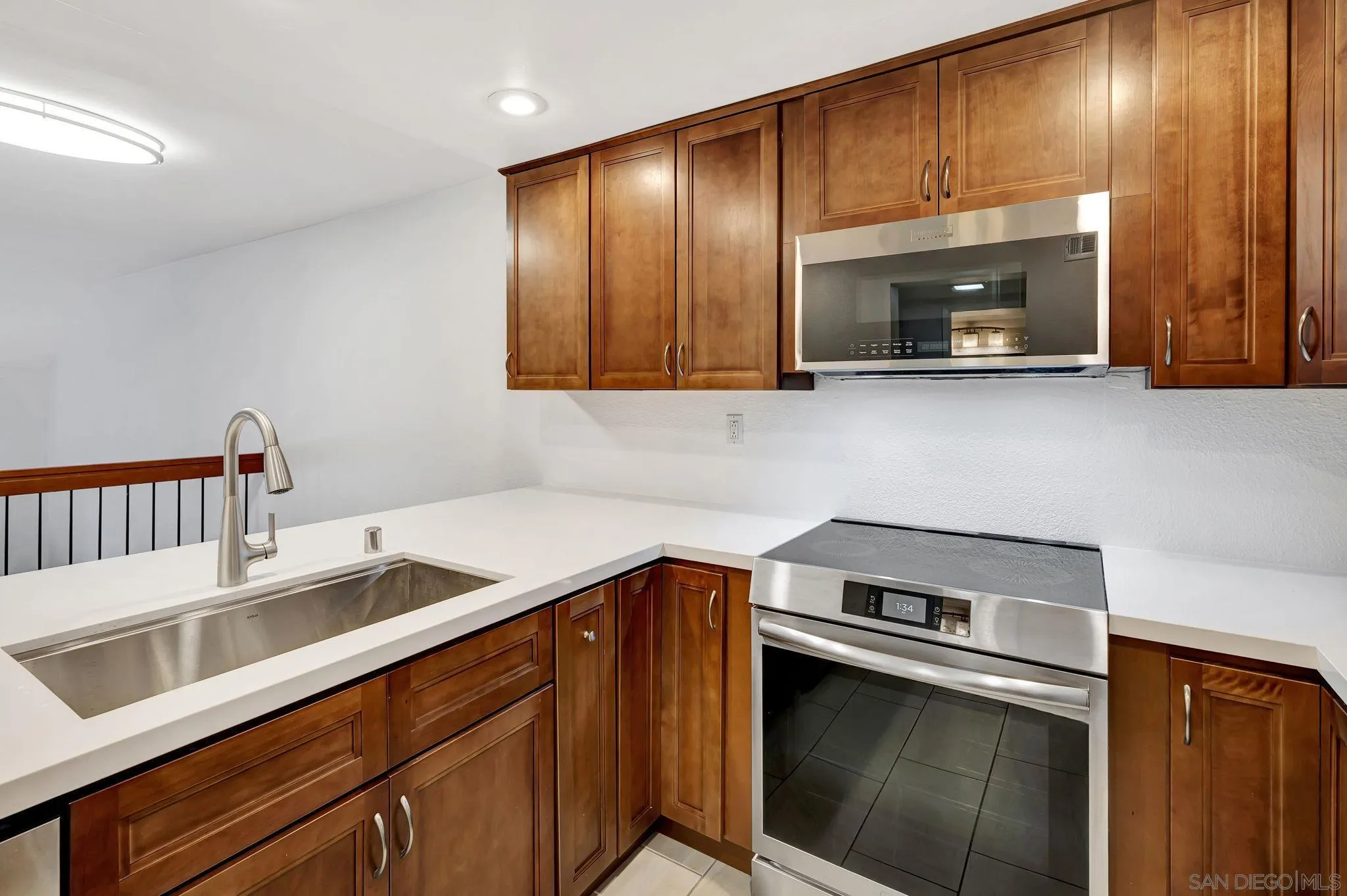 Photo #6: 250034012 Listing 