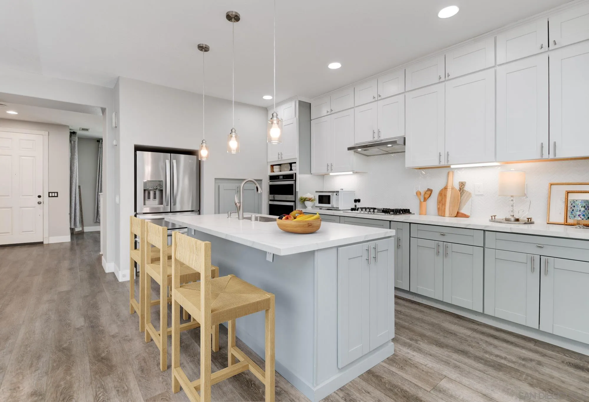 Photo #3: 250034017 Listing 