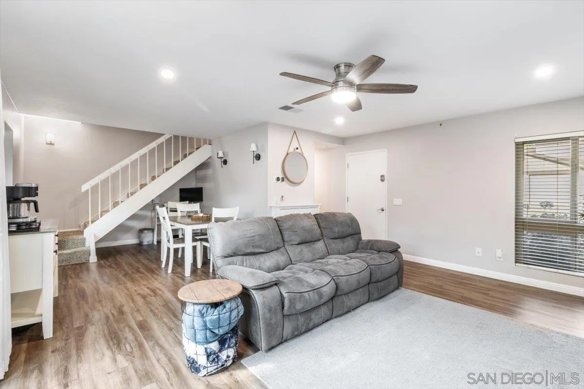 Photo #6: 250034022 Listing 