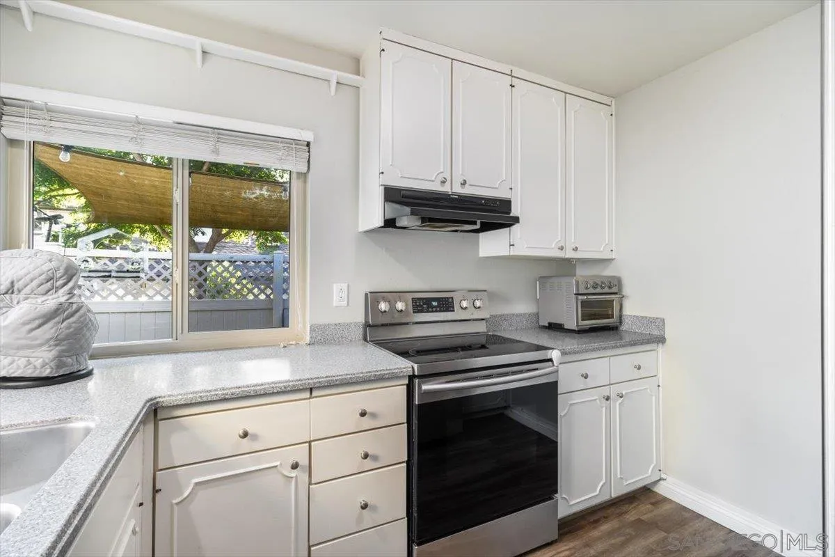 Photo #11: 250034022 Listing: Photo #11