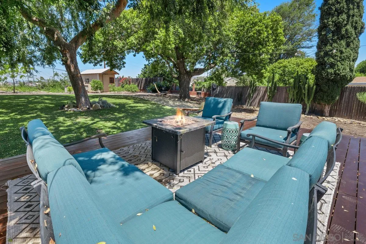 https://cdn.realtyfeed.com/cdn/127/250034027/b5b4d3475bc94e72693b8c6d6ad28030.webp