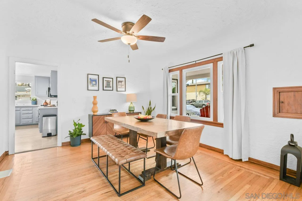 https://cdn.realtyfeed.com/cdn/127/250034028/4e61c81efeb9d9fe48b34cd2d2f58532.webp