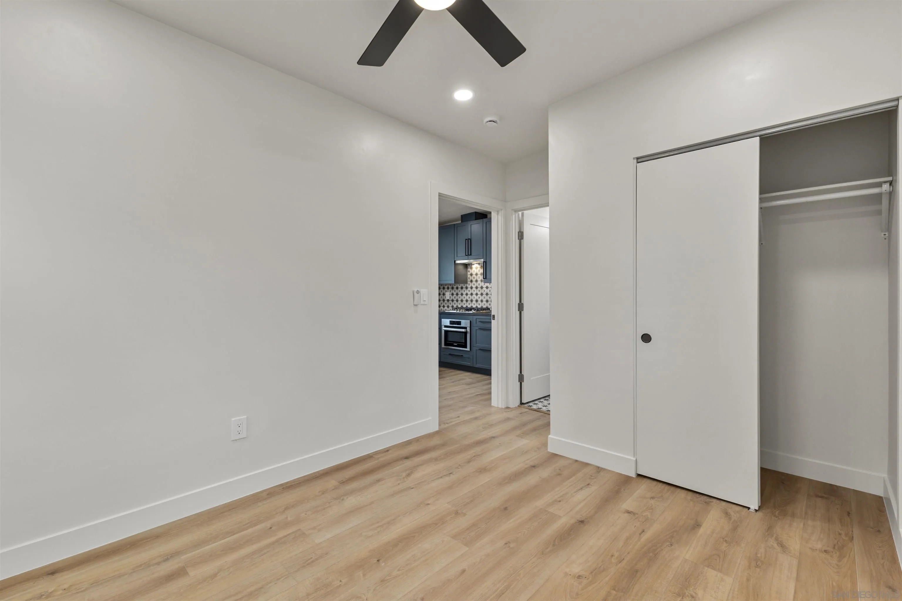 https://cdn.realtyfeed.com/cdn/127/250034028/eef1b55e148249e1ff6b597d9cd68ed8.webp