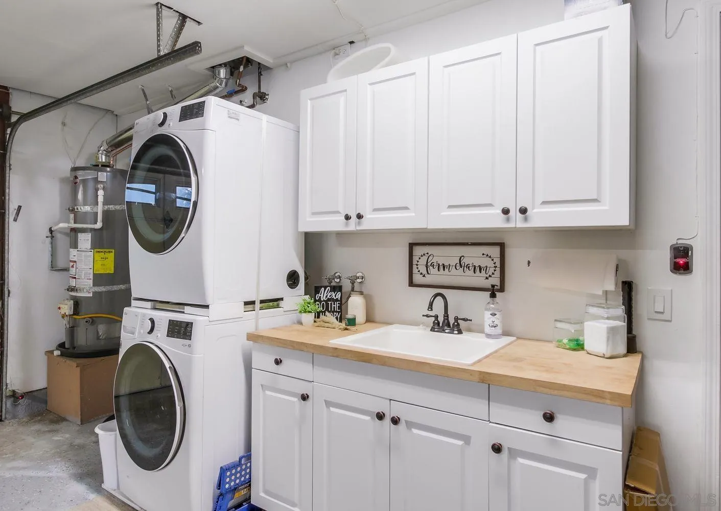 https://cdn.realtyfeed.com/cdn/127/250034031/31f0364ee5b9cc5f1a665000179a3f85.webp