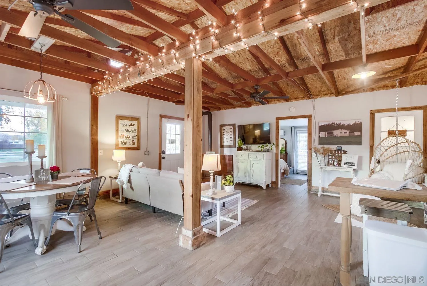 https://cdn.realtyfeed.com/cdn/127/250034031/f0b65f5c2a8c9b9b387450d4e5e94851.webp