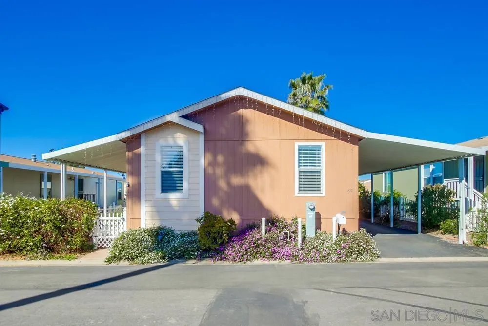 https://cdn.realtyfeed.com/cdn/127/250034039/80c10b12bbe809b5c11d4b45f54e7527.webp