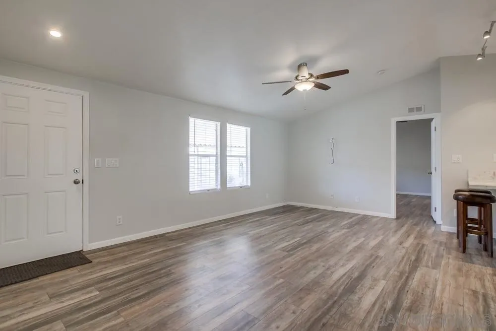 https://cdn.realtyfeed.com/cdn/127/250034039/d0671c8d79223040d734fd4658898e6c.webp