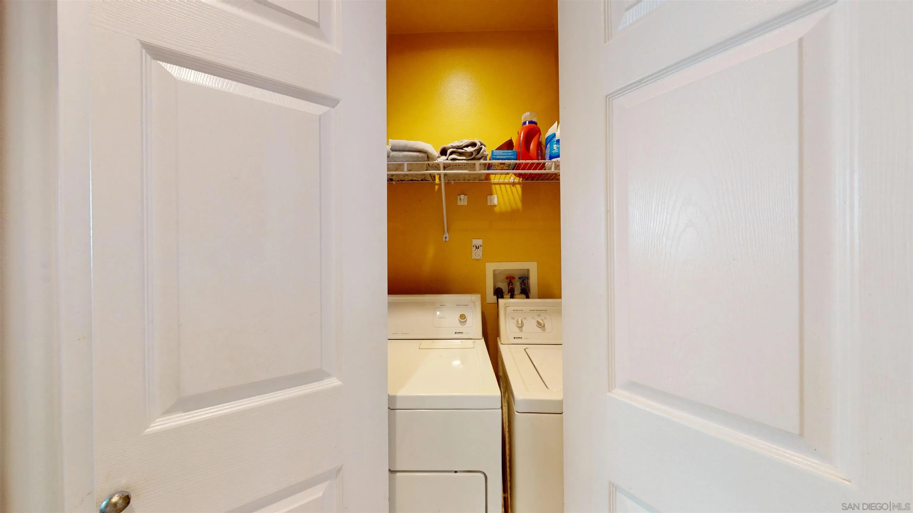 Photo #17: 250034043 Listing: Photo #17