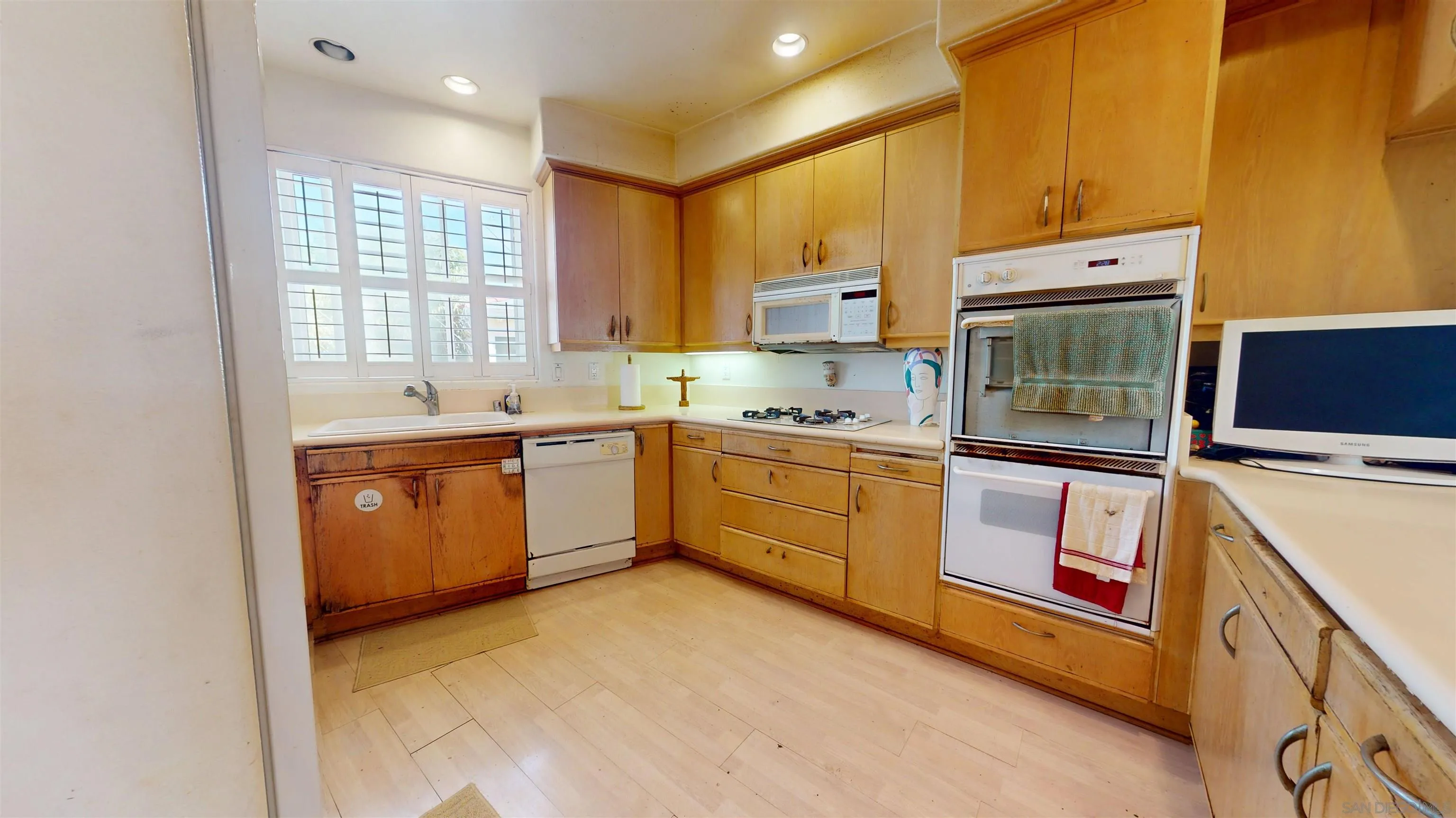 Photo #9: 250034043 Listing: Photo #9