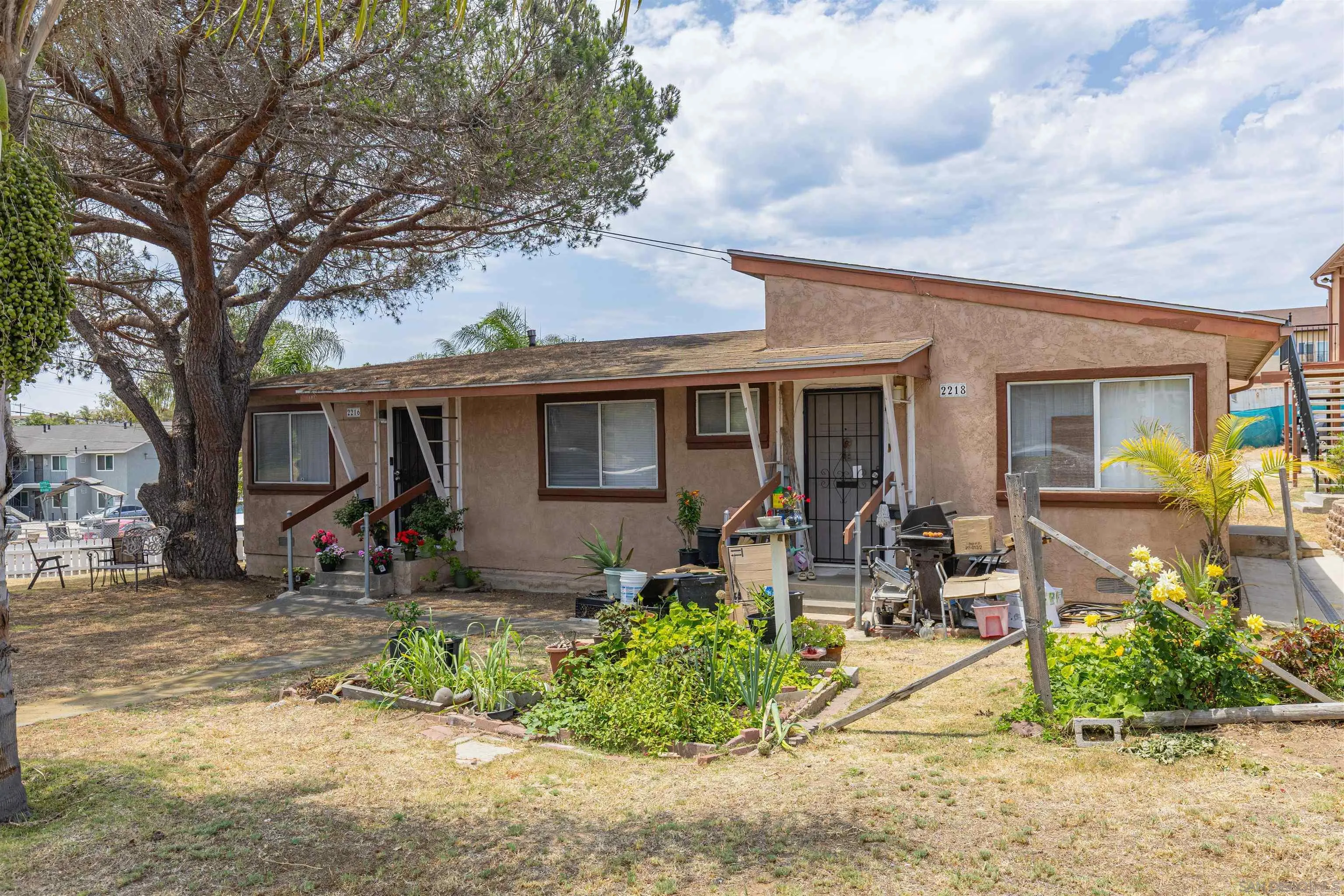 Featured listings