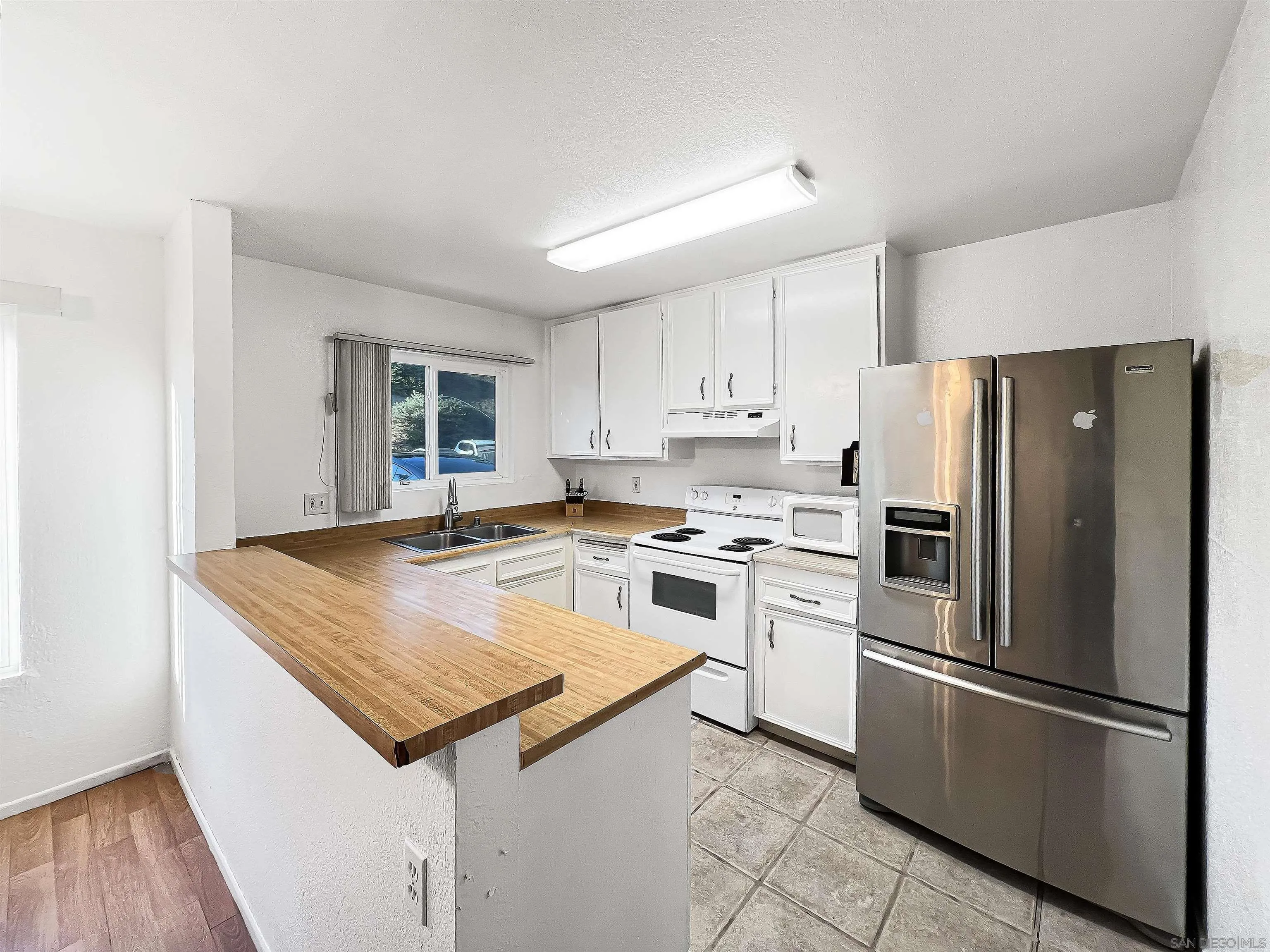 Photo #4: 250034063 Listing 