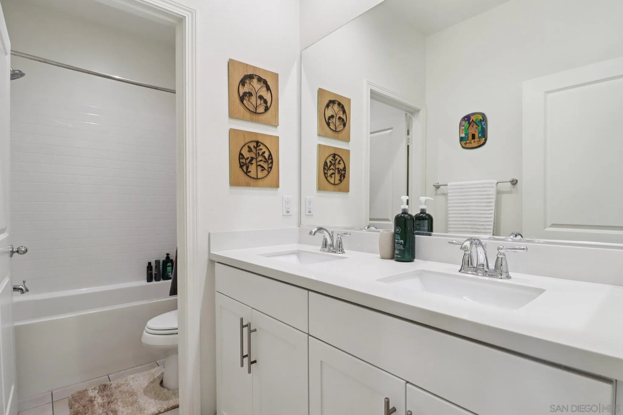 Photo #18: 250034077 Listing: Photo #18