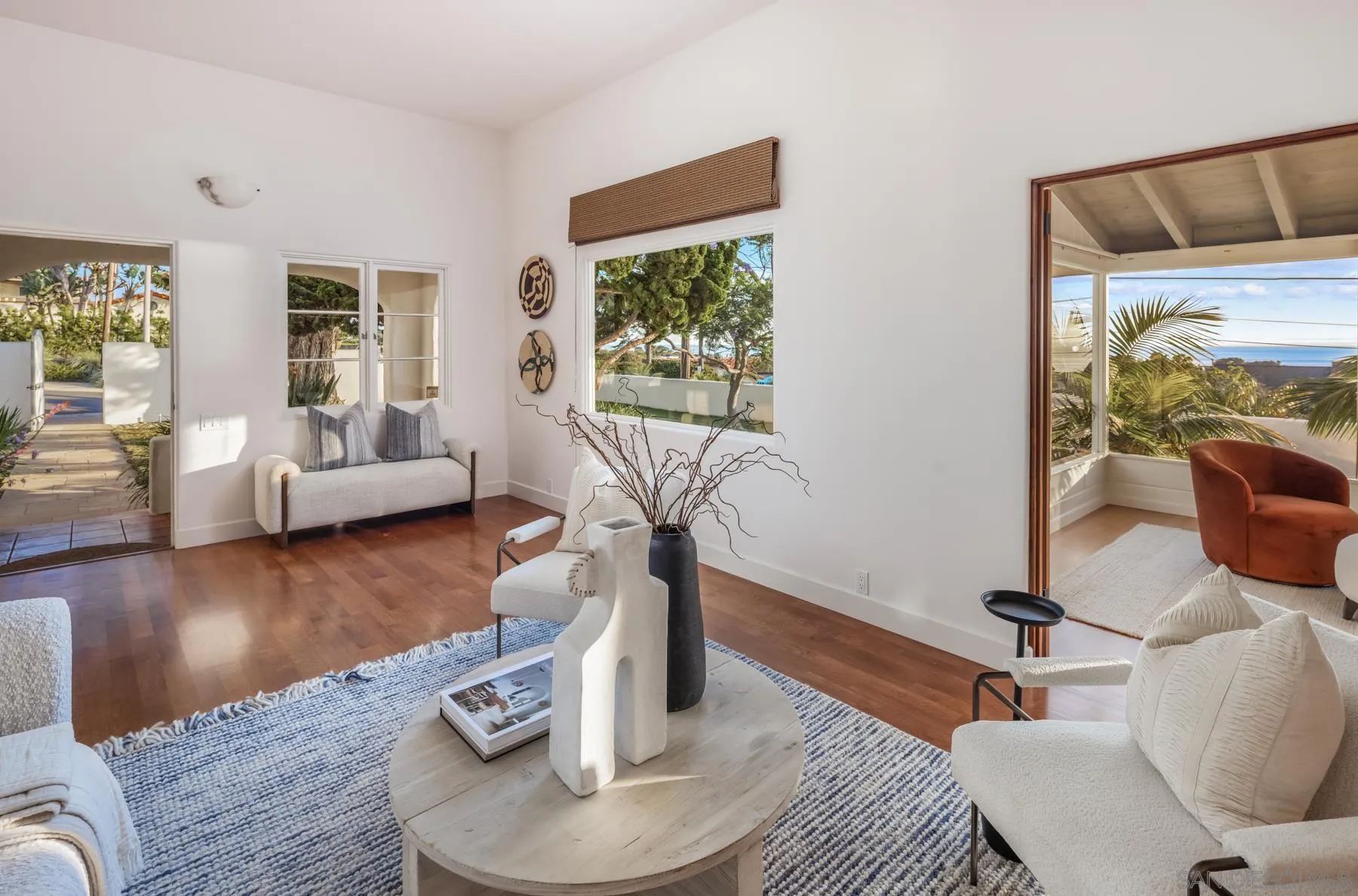 https://cdn.realtyfeed.com/cdn/127/250034086/18c906861cde23bc0ce7e238e3c0f21a.webp