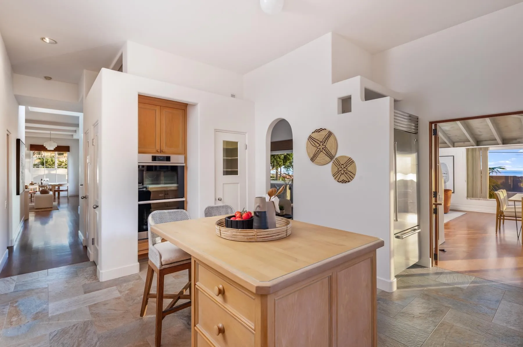 https://cdn.realtyfeed.com/cdn/127/250034086/52377ccccc2d6565557fbfa1c17adab8.webp